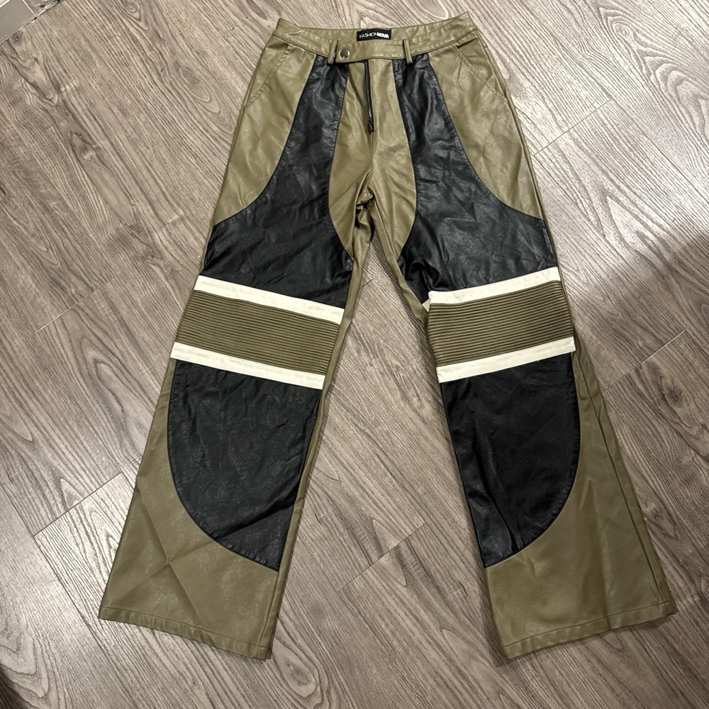Zara Black and Olive Cargo Pants